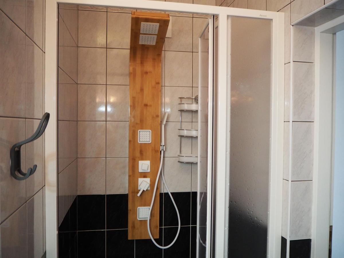 Apartamenty Kocham Morze シフィノウイシチェ エクステリア 写真