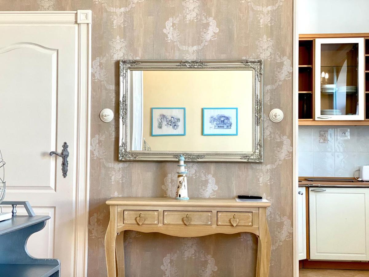 Apartamenty Kocham Morze シフィノウイシチェ エクステリア 写真