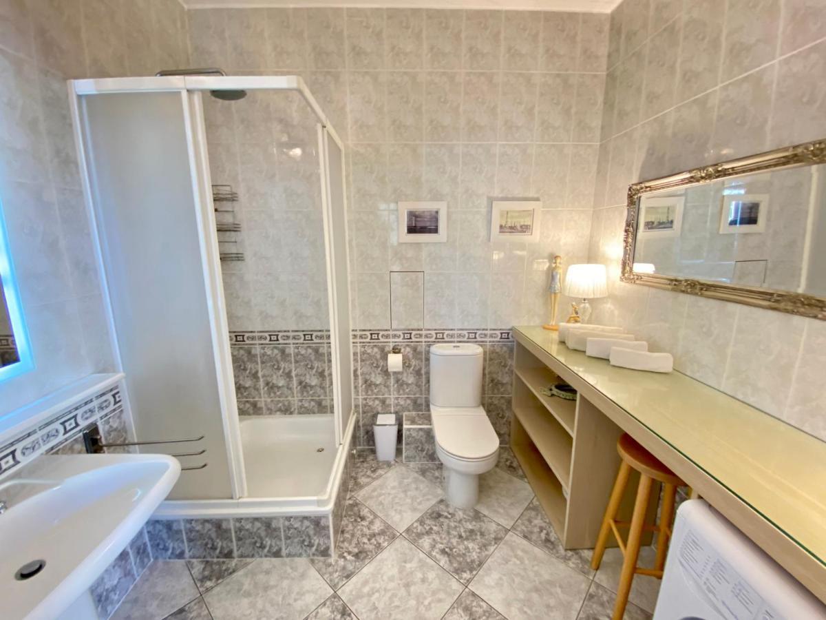 Apartamenty Kocham Morze シフィノウイシチェ エクステリア 写真