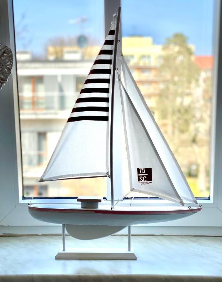 Apartamenty Kocham Morze シフィノウイシチェ エクステリア 写真