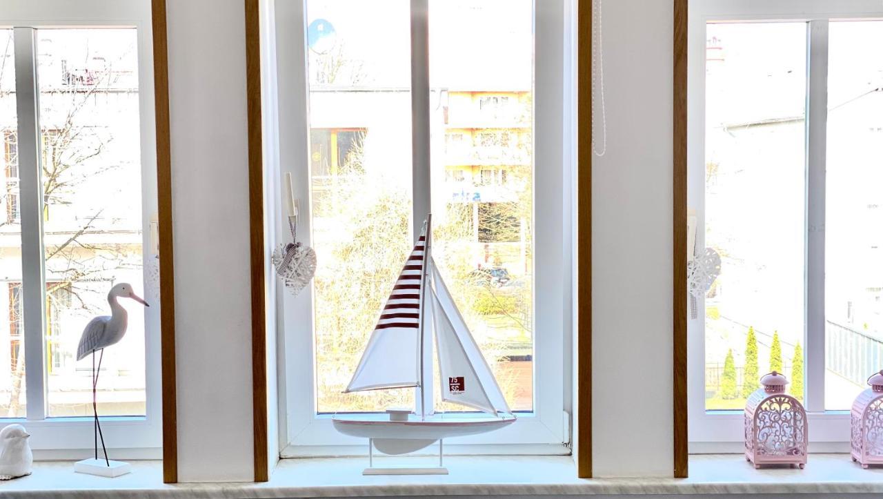 Apartamenty Kocham Morze シフィノウイシチェ エクステリア 写真