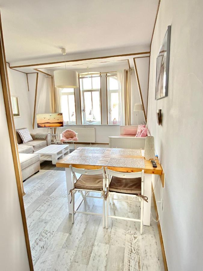 Apartamenty Kocham Morze シフィノウイシチェ エクステリア 写真